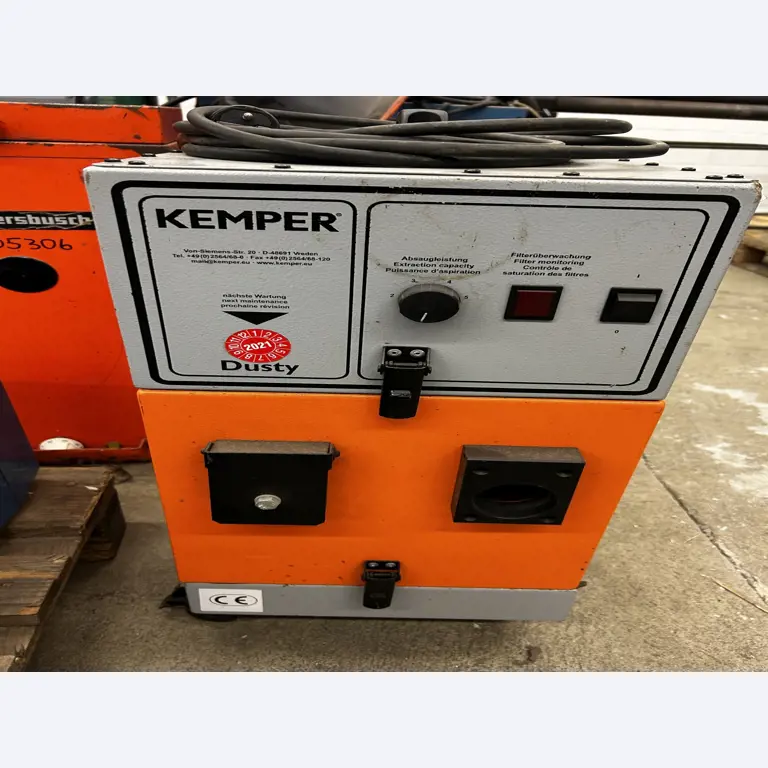 goed onderhouden technische uitrusting van het havengebied-4