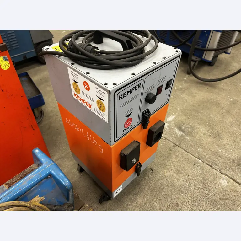 goed onderhouden technische uitrusting van het havengebied-5