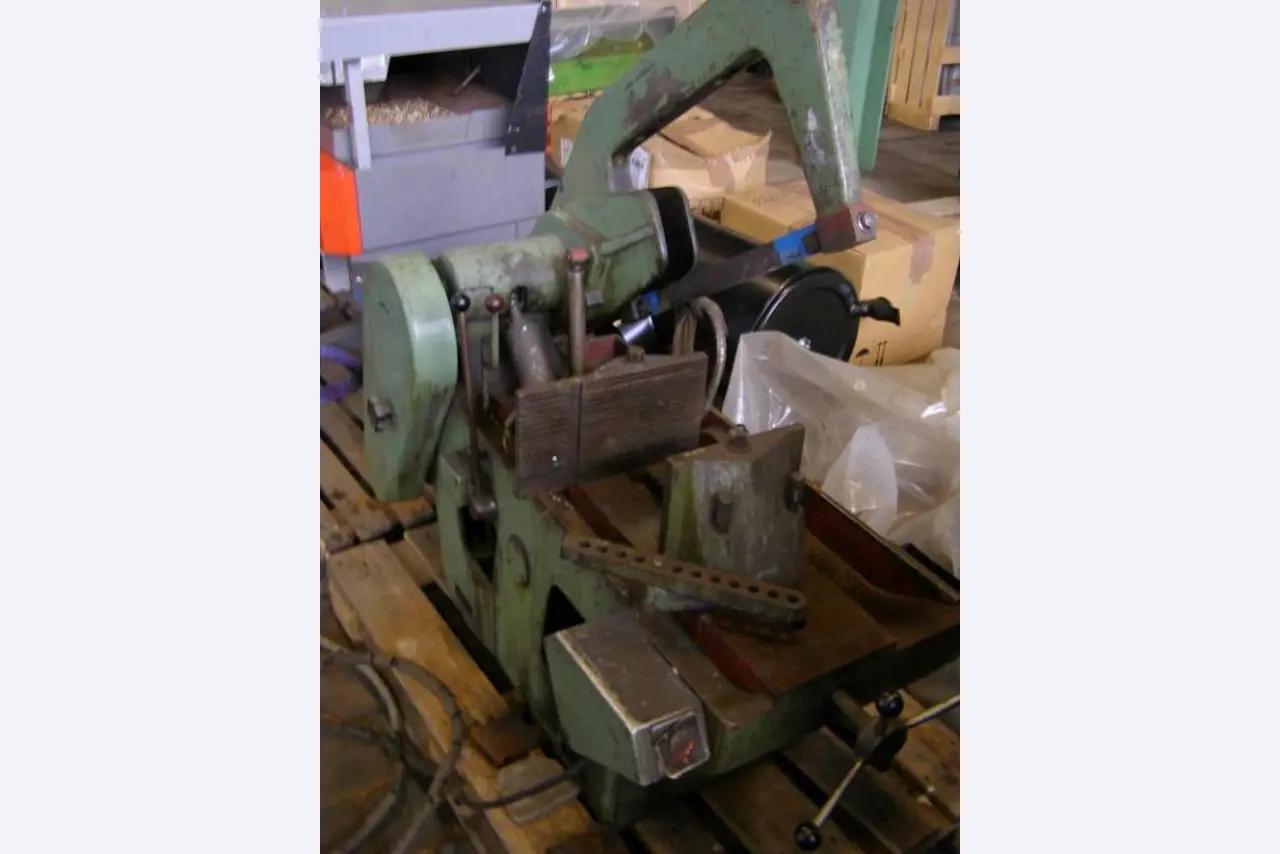 quebra-gelo/ rebocador motorizado bem conservado <br>"Hugo Lentz"-11