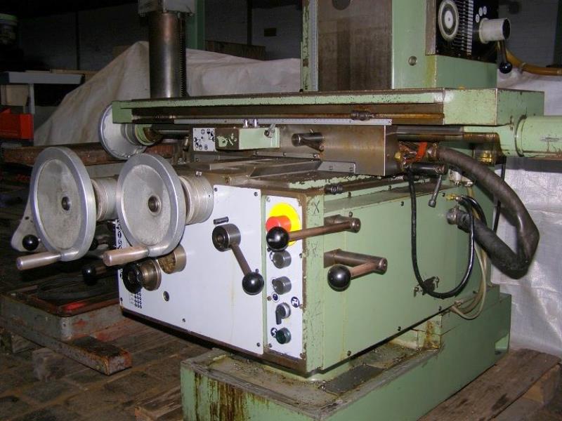 quebra-gelo/ rebocador motorizado bem conservado <br>"Hugo Lentz"-22