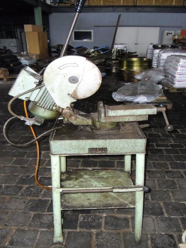 quebra-gelo/ rebocador motorizado bem conservado <br>"Hugo Lentz"-28