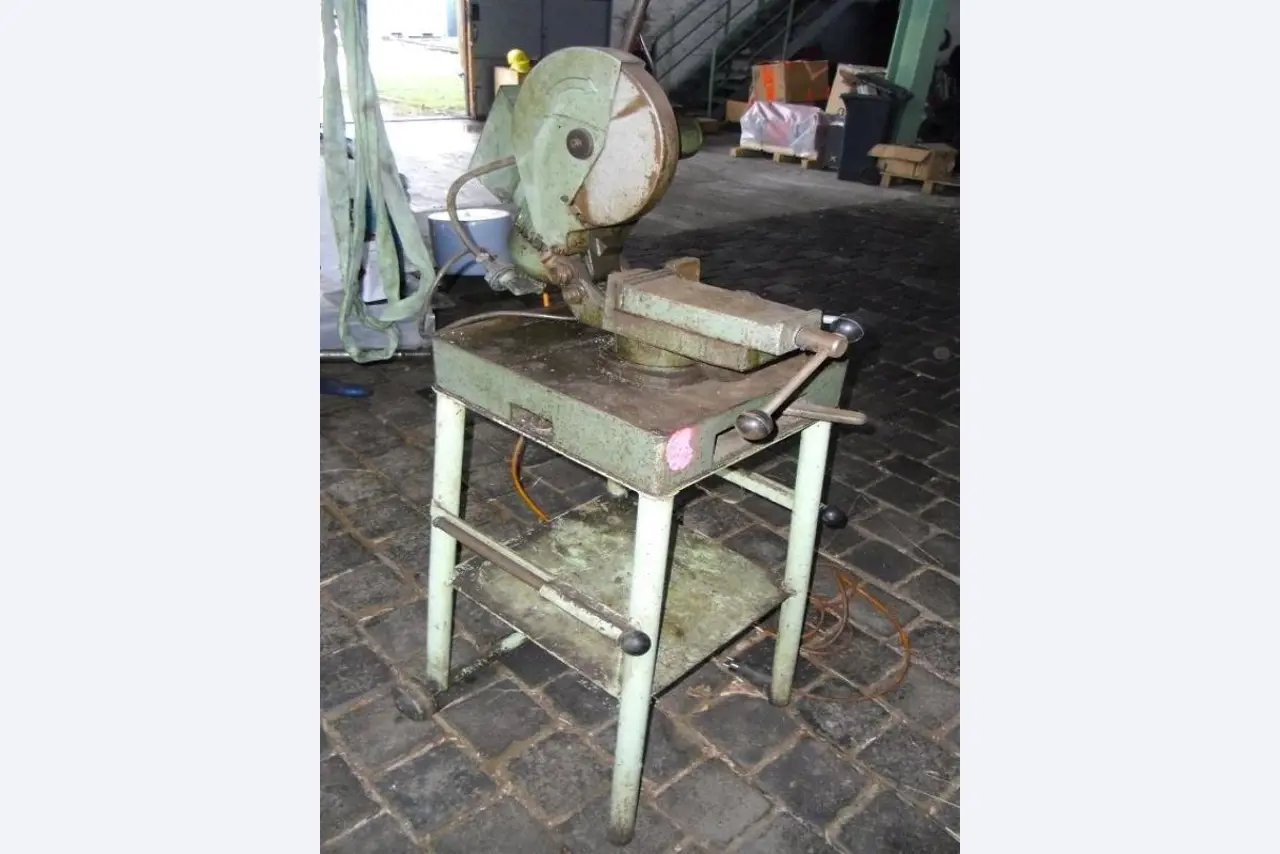 quebra-gelo/ rebocador motorizado bem conservado <br>"Hugo Lentz"-29