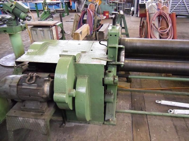 quebra-gelo/ rebocador motorizado bem conservado <br>"Hugo Lentz"-45