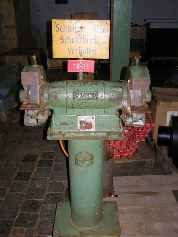 quebra-gelo/ rebocador motorizado bem conservado <br>"Hugo Lentz"-47