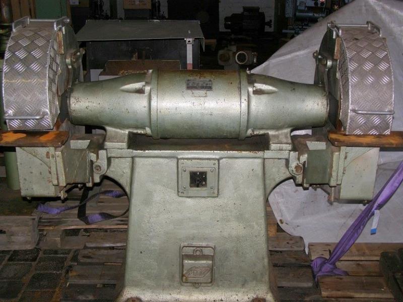 quebra-gelo/ rebocador motorizado bem conservado <br>"Hugo Lentz"-48