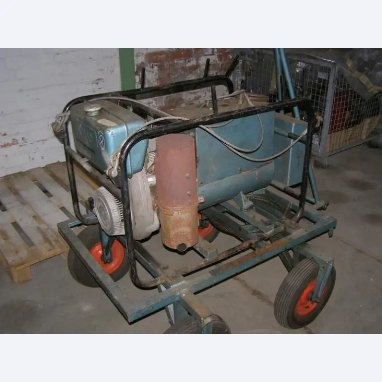 quebra-gelo/ rebocador motorizado bem conservado <br>"Hugo Lentz"-52