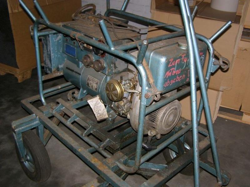 quebra-gelo/ rebocador motorizado bem conservado <br>"Hugo Lentz"-54