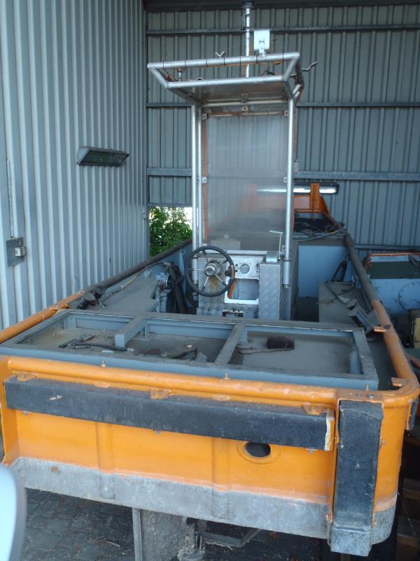 well-maintained Vessel Ice boat/ tug<br>"Hugo Lentz"-5