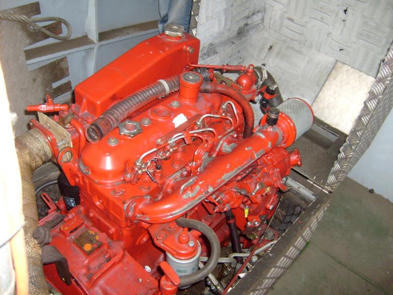 well-maintained Vessel Ice boat/ tug<br>"Hugo Lentz"-8