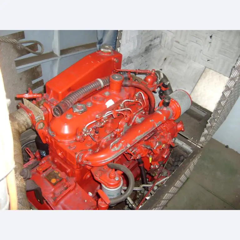 quebra-gelo/ rebocador motorizado bem conservado <br>"Hugo Lentz"-8