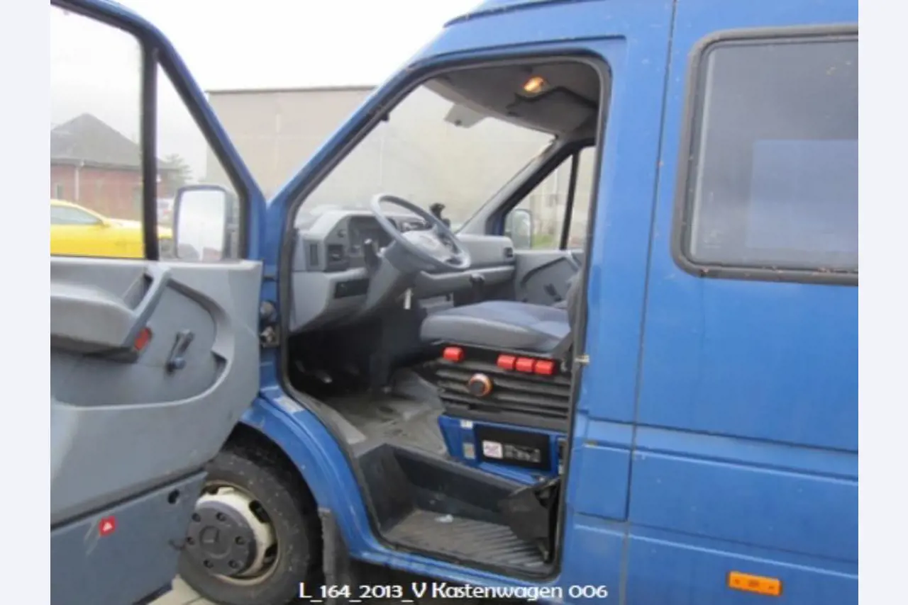 quebra-gelo/ rebocador motorizado bem conservado <br>"Hugo Lentz"-6