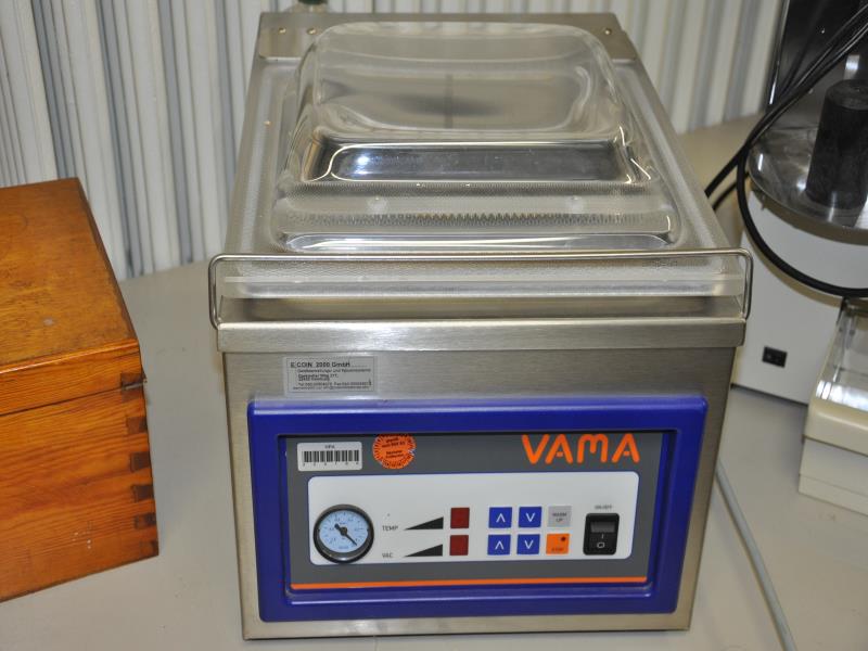 quebra-gelo/ rebocador motorizado bem conservado <br>"Hugo Lentz"-2