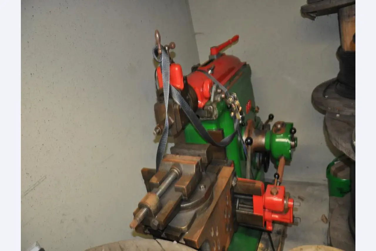 gepflegter Eisbrecher/ Motorschlepper <br>"Hugo Lentz"-10