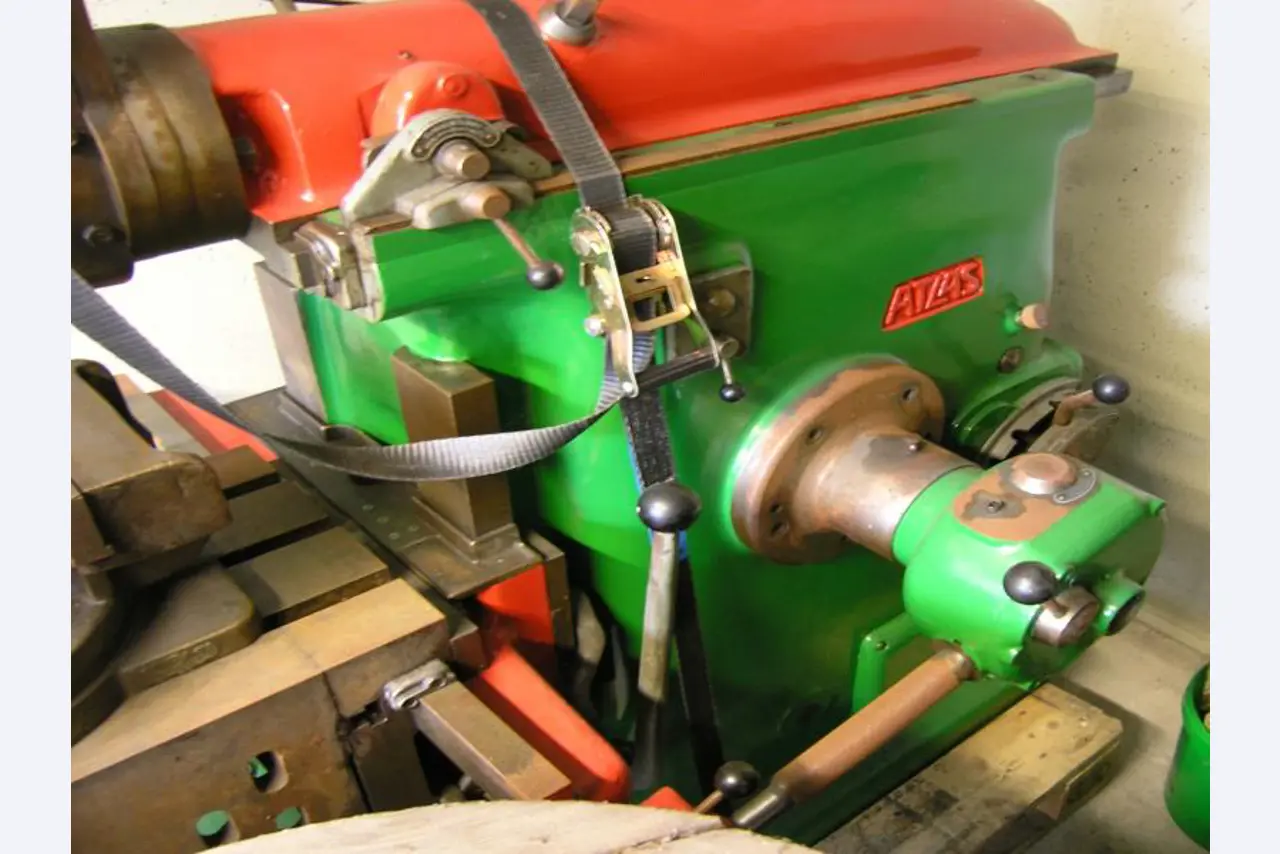 gepflegter Eisbrecher/ Motorschlepper <br>"Hugo Lentz"-2