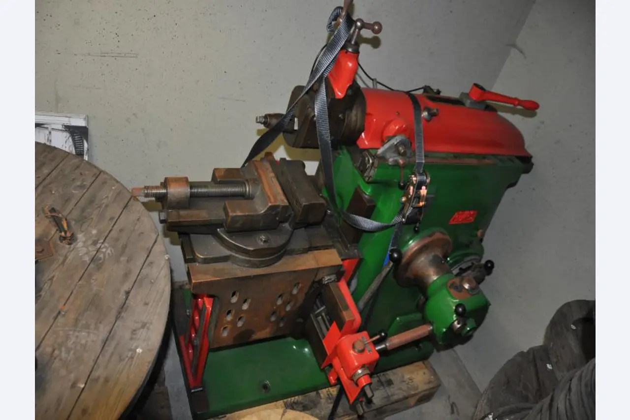 gepflegter Eisbrecher/ Motorschlepper <br>"Hugo Lentz"-6