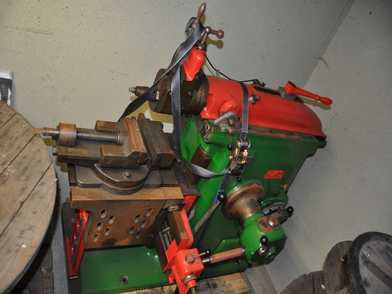 gepflegter Eisbrecher/ Motorschlepper <br>"Hugo Lentz"-9