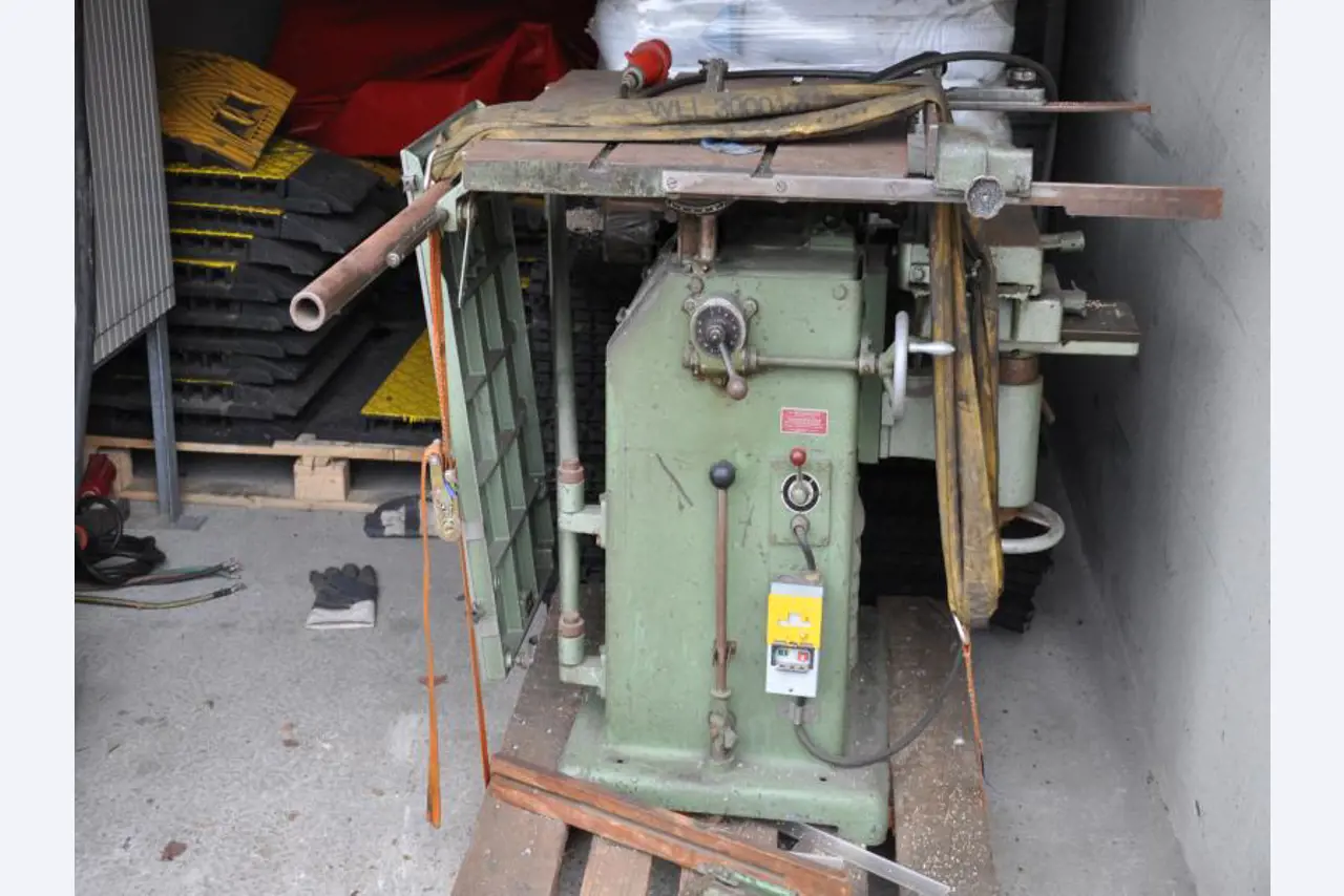 quebra-gelo/ rebocador motorizado bem conservado <br>"Hugo Lentz"-5