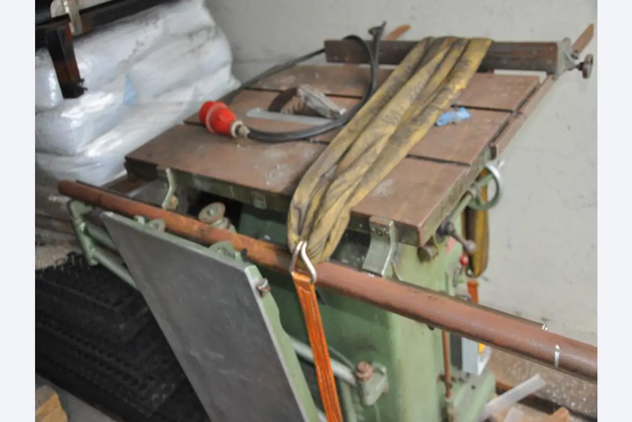 quebra-gelo/ rebocador motorizado bem conservado <br>"Hugo Lentz"-8