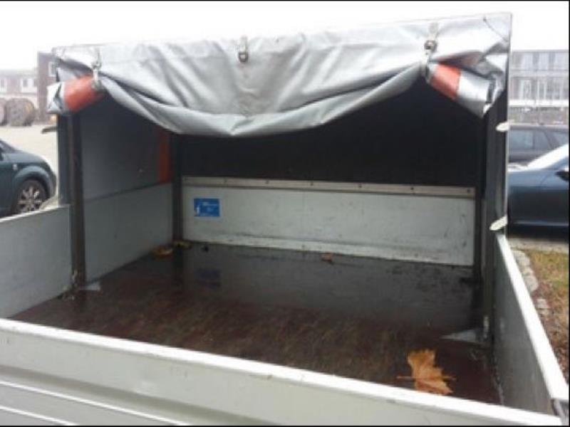 quebra-gelo/ rebocador motorizado bem conservado <br>"Hugo Lentz"-7