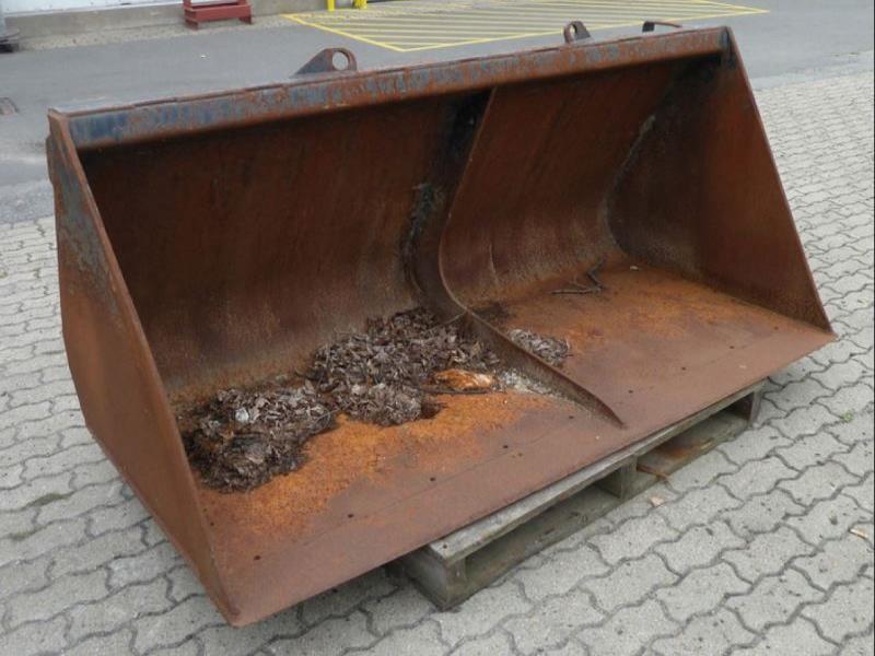 quebra-gelo/ rebocador motorizado bem conservado <br>"Hugo Lentz"-4