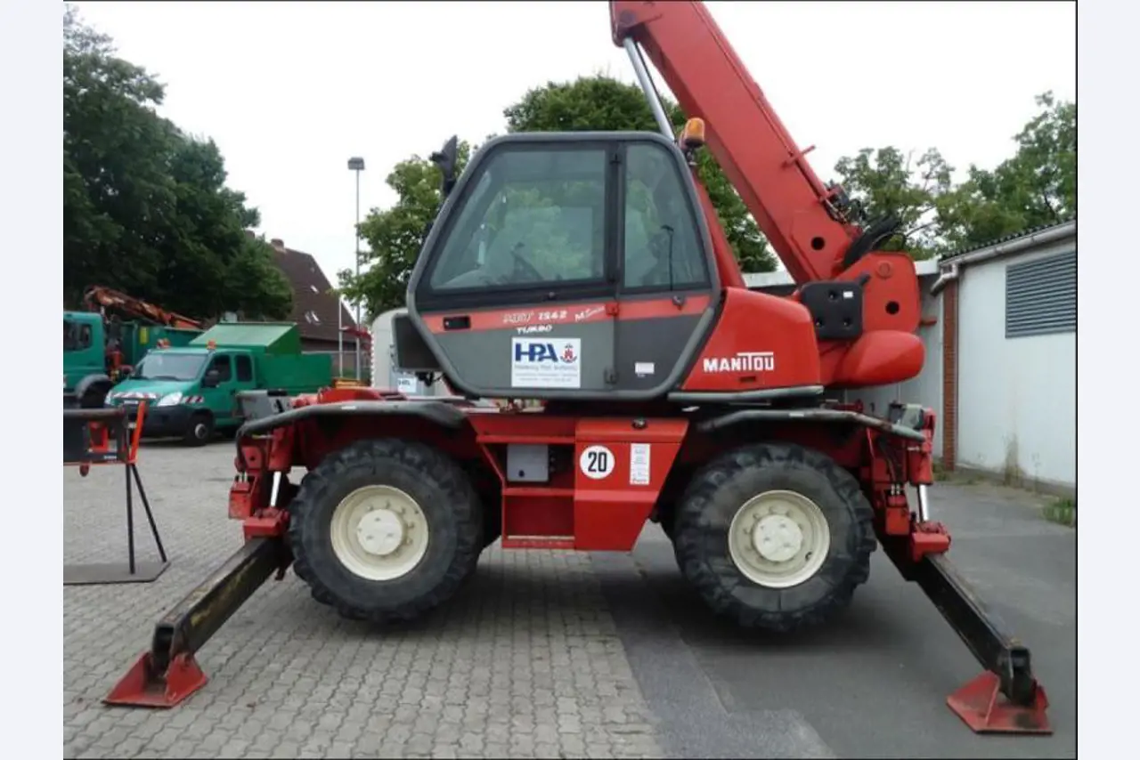 dobro vzdrževan ledolomilec/motorni vlačilec <br>"Hugo Lentz"-1