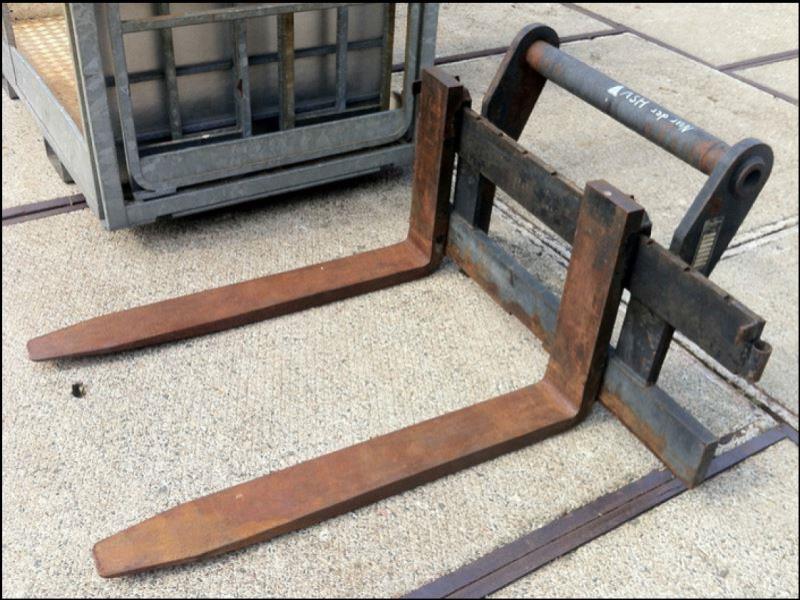 quebra-gelo/ rebocador motorizado bem conservado <br>"Hugo Lentz"-3