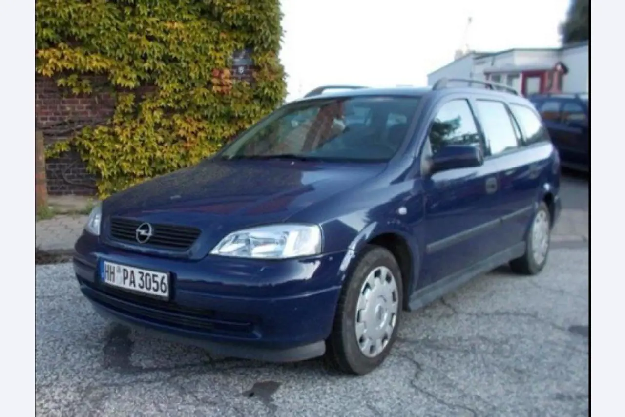 dobro vzdrževan ledolomilec/motorni vlačilec <br>"Hugo Lentz"-1