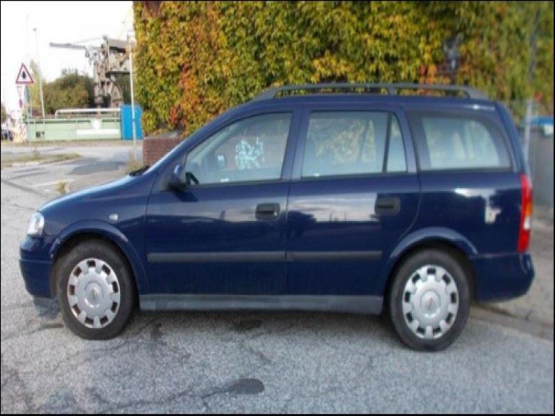 quebra-gelo/ rebocador motorizado bem conservado <br>"Hugo Lentz"-4