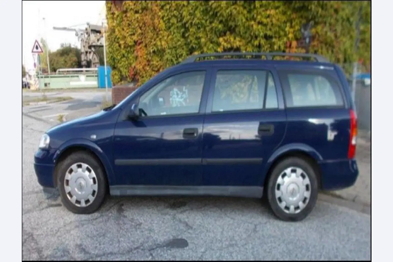 dobro vzdrževan ledolomilec/motorni vlačilec <br>"Hugo Lentz"-4
