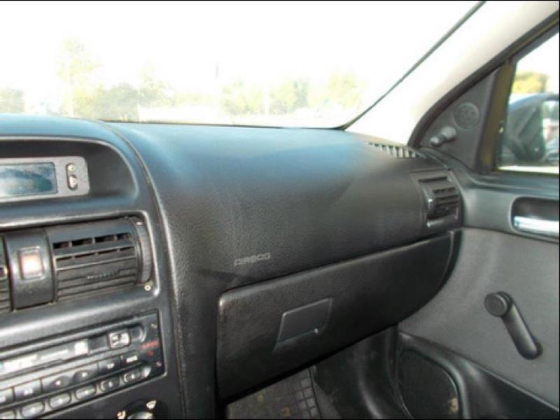 quebra-gelo/ rebocador motorizado bem conservado <br>"Hugo Lentz"-9