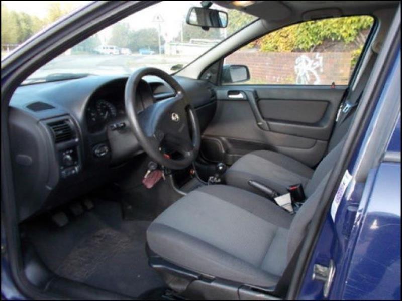 quebra-gelo/ rebocador motorizado bem conservado <br>"Hugo Lentz"-12