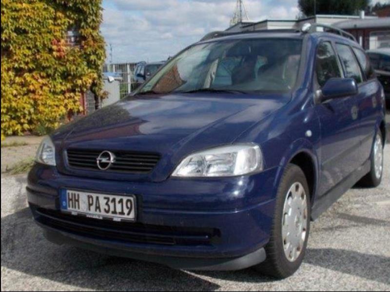 well-maintained Vessel Ice boat/ tug<br>"Hugo Lentz"-4