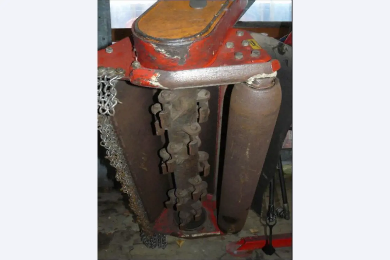 well-maintained Vessel Ice boat/ tug<br>"Hugo Lentz"-10