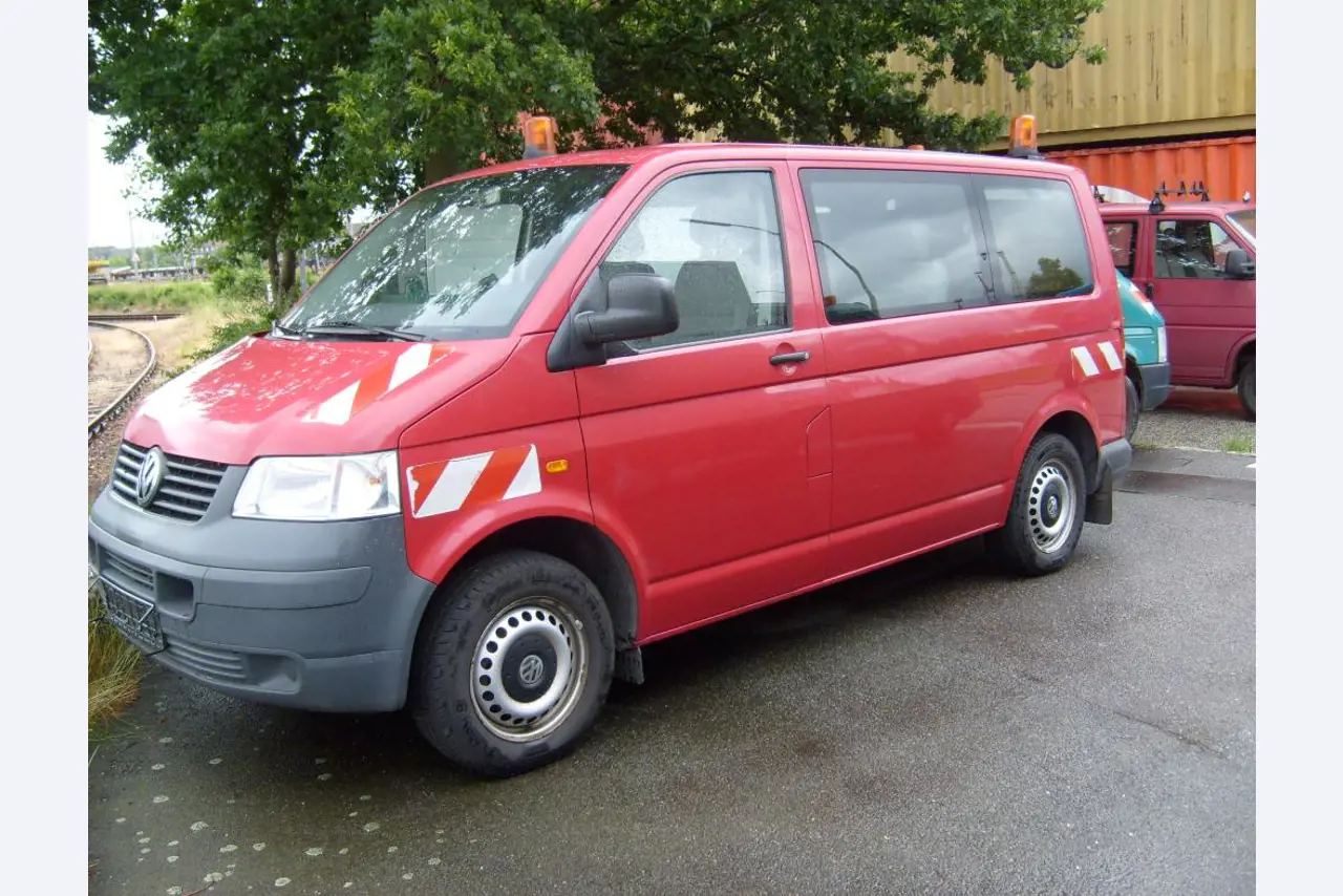 quebra-gelo/ rebocador motorizado bem conservado <br>"Hugo Lentz"-1