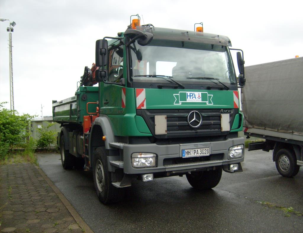 quebra-gelo/ rebocador motorizado bem conservado <br>"Hugo Lentz"-2