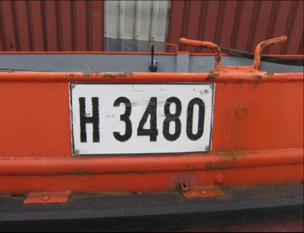 well-maintained Vessel Ice boat/ tug<br>"Hugo Lentz"-2