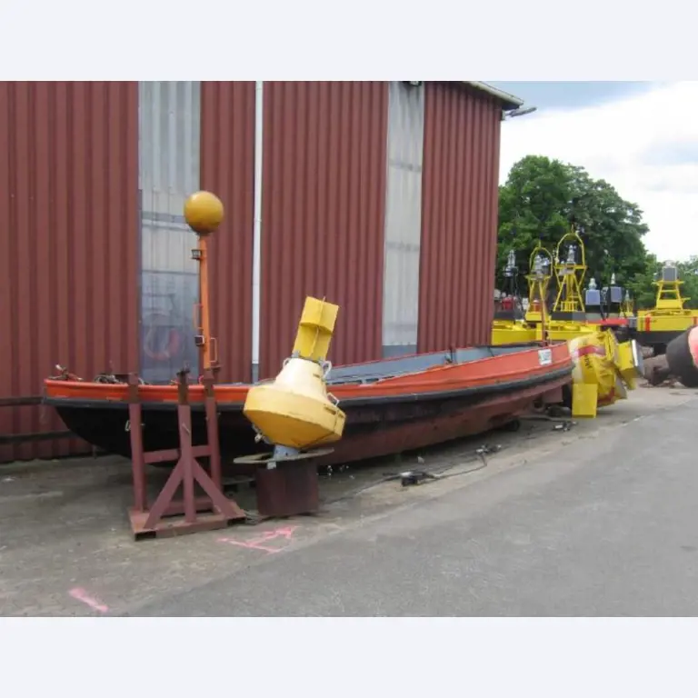 well-maintained Vessel Ice boat/ tug<br>"Hugo Lentz"-3