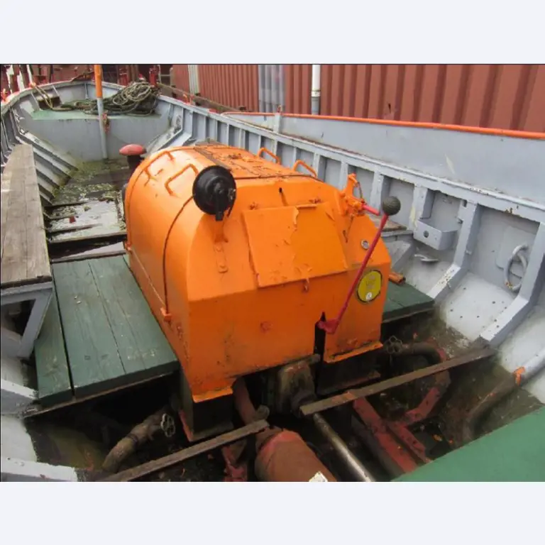 well-maintained Vessel Ice boat/ tug<br>"Hugo Lentz"-1