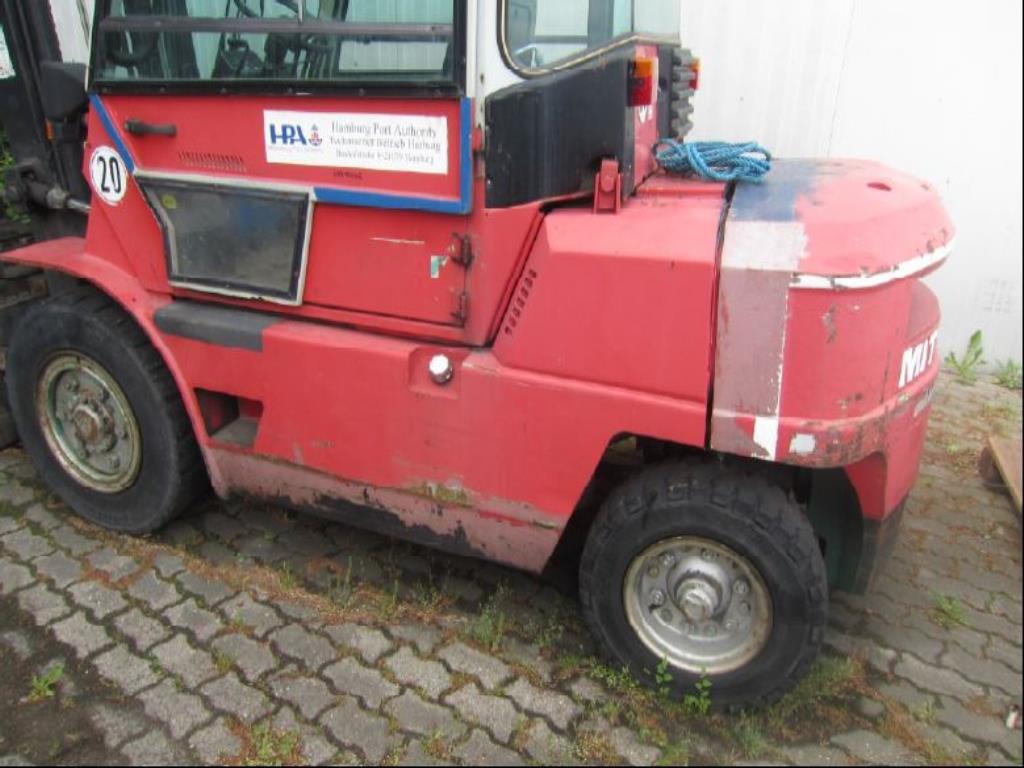 well-maintained Vessel Ice boat/ tug<br>"Hugo Lentz"-6