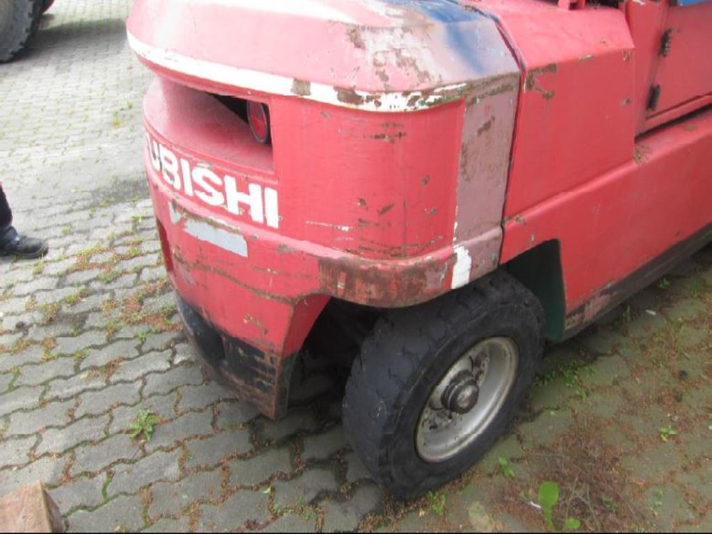 well-maintained Vessel Ice boat/ tug<br>"Hugo Lentz"-7