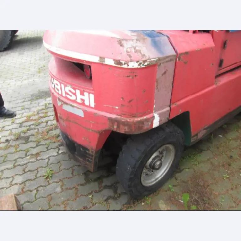 well-maintained Vessel Ice boat/ tug<br>"Hugo Lentz"-7