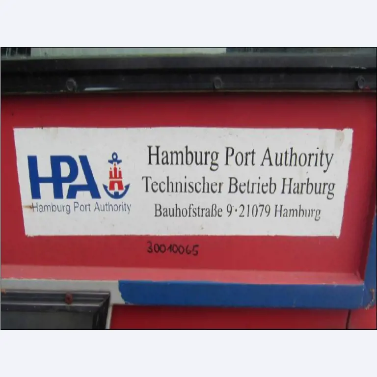 well-maintained Vessel Ice boat/ tug<br>"Hugo Lentz"-8