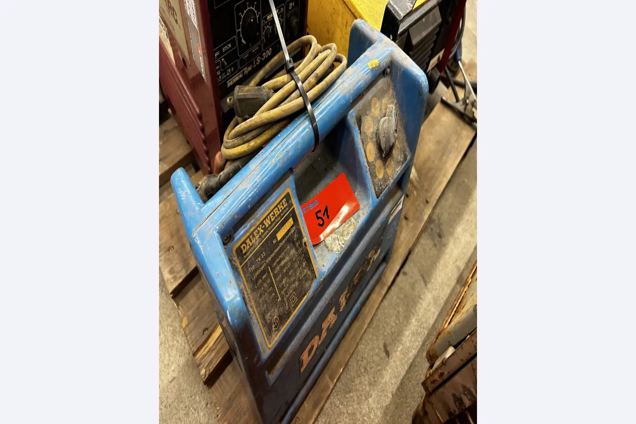 goed onderhouden technische uitrusting van het havengebied-1