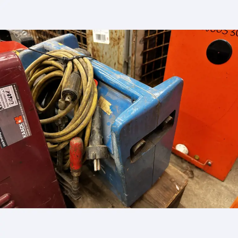 goed onderhouden technische uitrusting van het havengebied-3