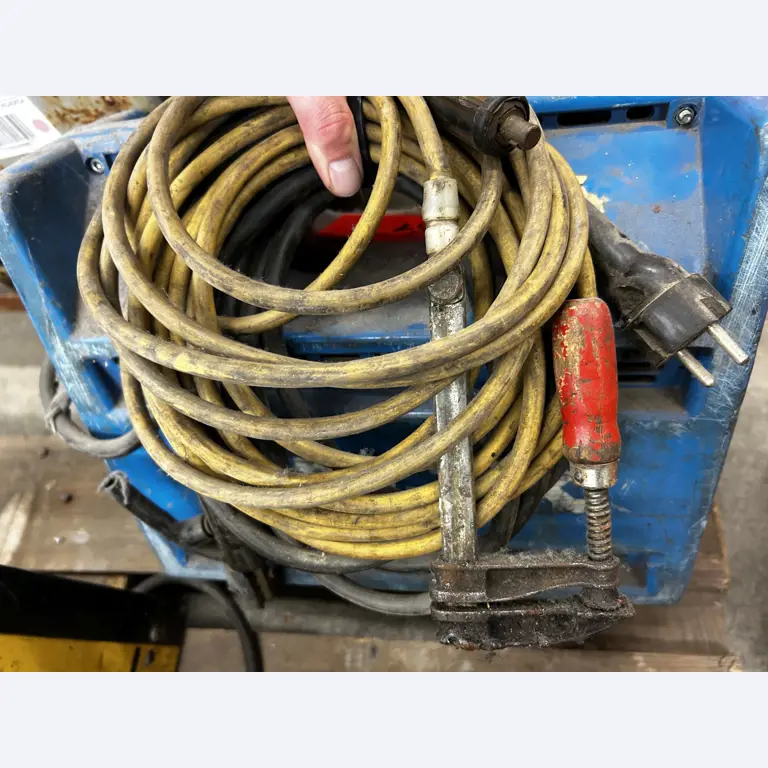 goed onderhouden technische uitrusting van het havengebied-4