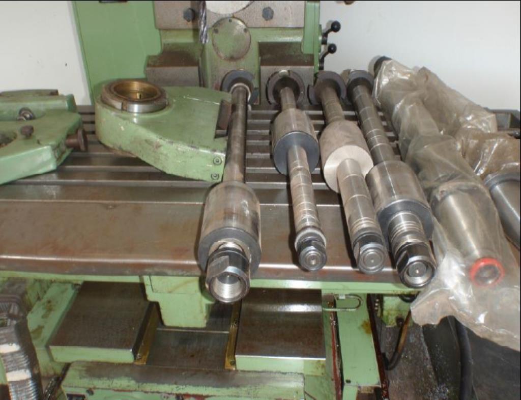 quebra-gelo/ rebocador motorizado bem conservado <br>"Hugo Lentz"-8