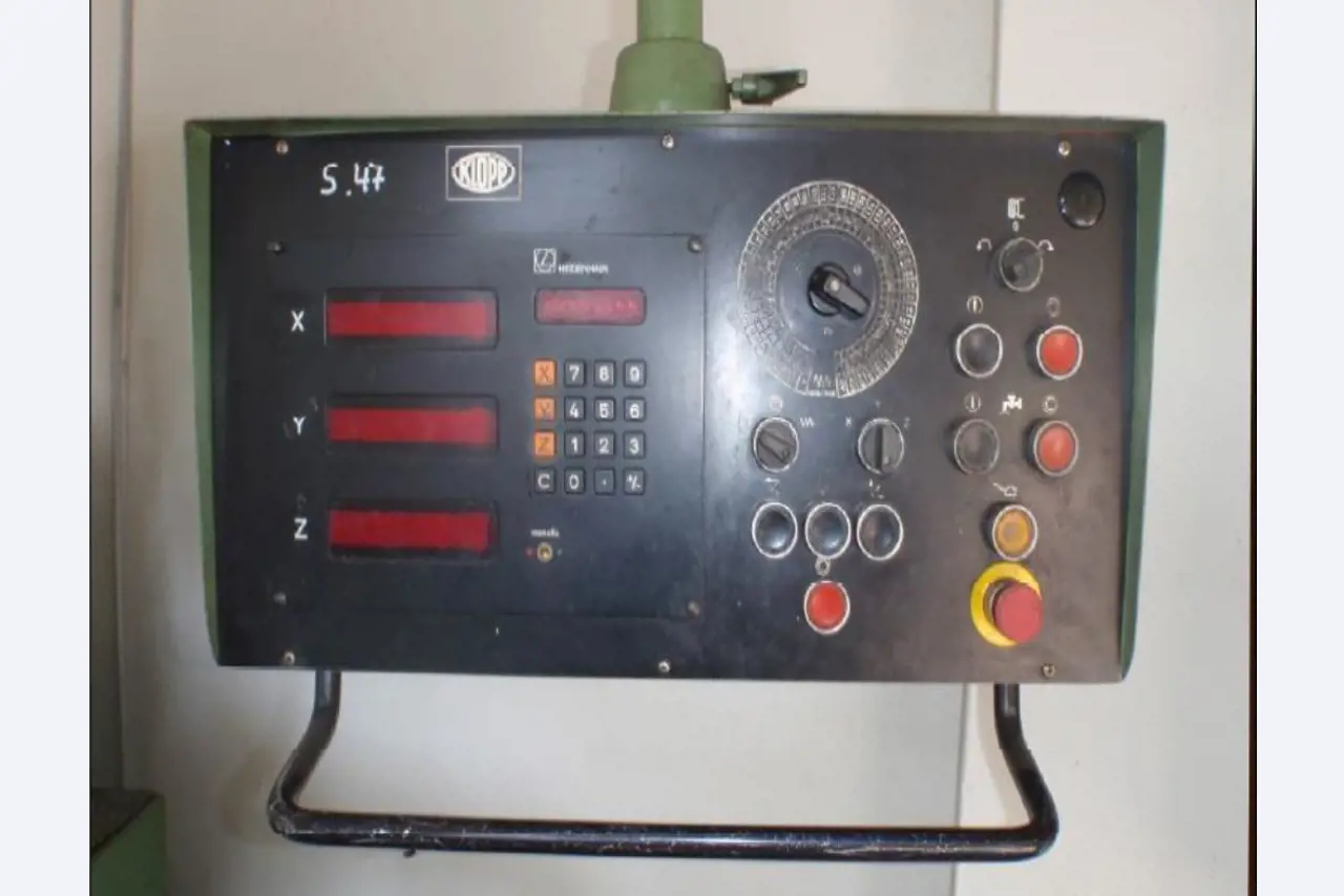quebra-gelo/ rebocador motorizado bem conservado <br>"Hugo Lentz"-9