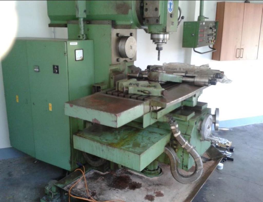 quebra-gelo/ rebocador motorizado bem conservado <br>"Hugo Lentz"-2