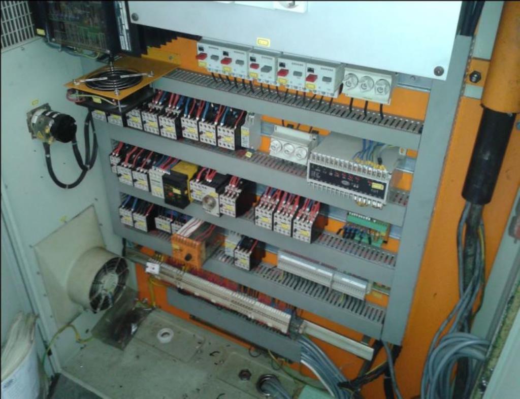 quebra-gelo/ rebocador motorizado bem conservado <br>"Hugo Lentz"-5