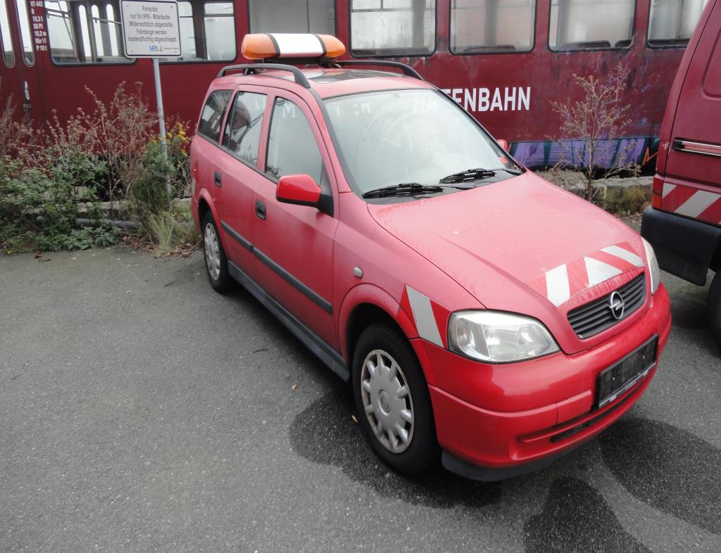 quebra-gelo/ rebocador motorizado bem conservado <br>"Hugo Lentz"-2